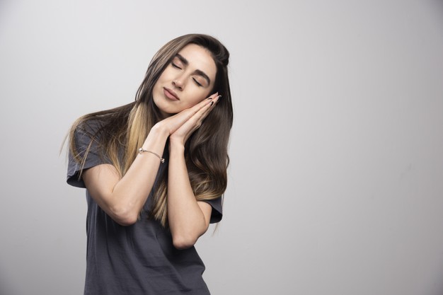 positive connections between good sleep and beautiful skin