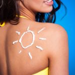 protect your skin from the sea and sun in summer